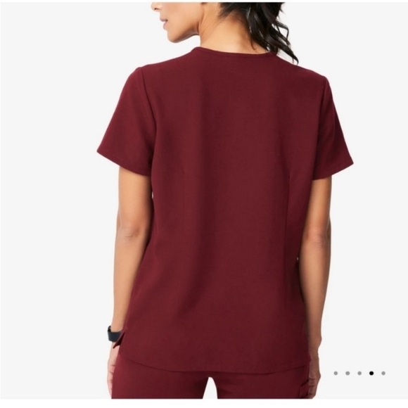 FIGS burgundy short-sleeve v-neck scrub top - Picture 2 of 8